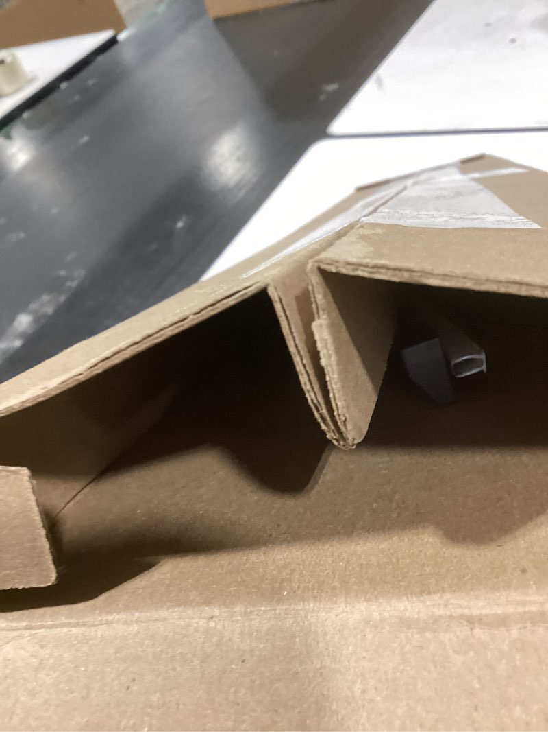 Condition photo showing Good Condition for TRICO White 26" + 24" Extreme Weather Premium Winter Automotive Replacement Windshield Wiper Blades (Set of 2), Passenger and Driver Side All-Weather Beam Wiper Blades for Select Vehicle Models 26" + 24" Pair Pack