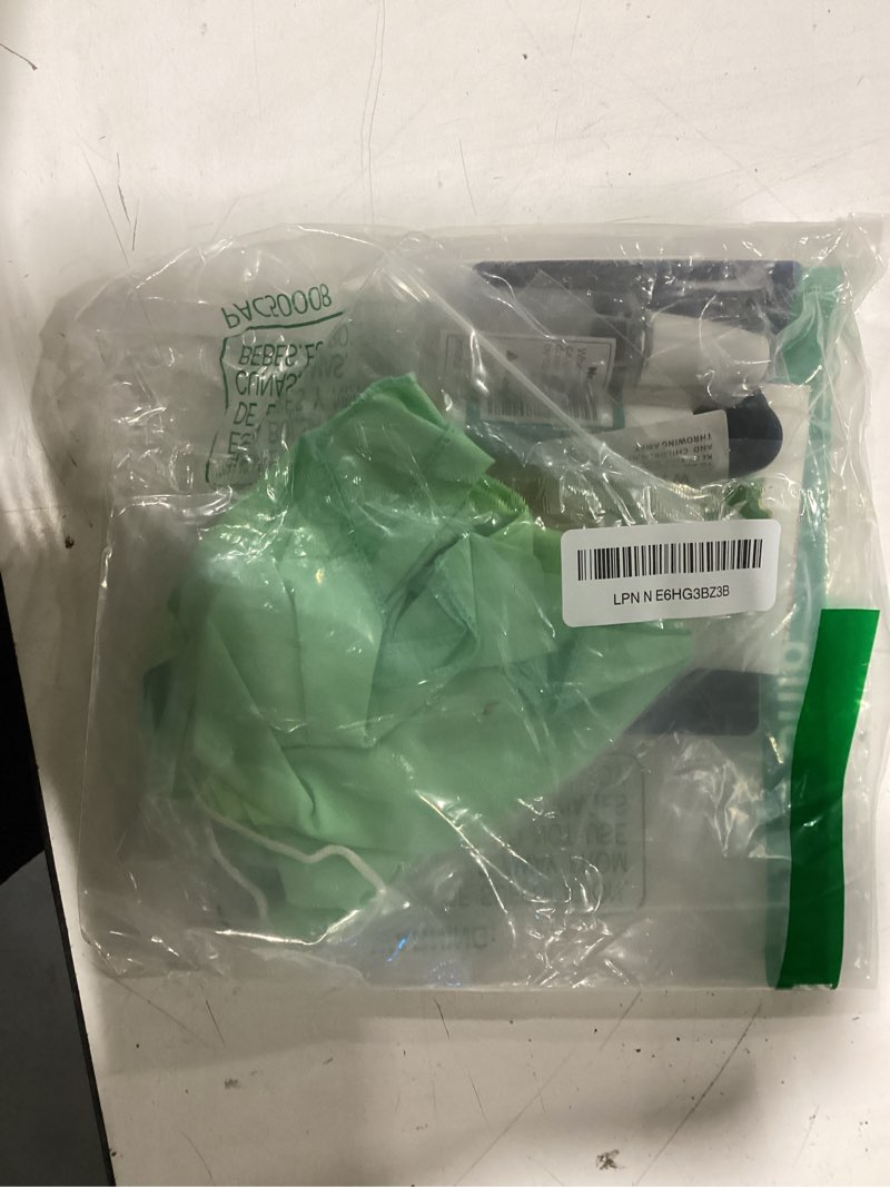 Condition photo showing New/Like New for oboe cleaning kit, oboe cleaning and care kit, oboe swab, key oil, cork grease, blotting paper, powder paper, thumb rest, cleaning cloth, care kit for woodwind instruments...