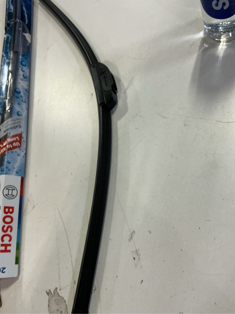 Condition photo showing As Is for BOSCH 26A18A ICON Beam Wiper Blades - Driver and Passenger Side - Set of 2 Blades (26A & 18A) Front (26A & 18A) ICON Combo Pack (Front)