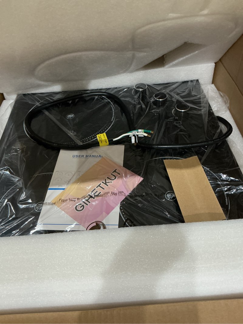 Condition photo showing Good Condition for gihetkut electric cooktop, 220v 5000w stove top, 9 power levels, kids lock & timer, hot surface indicator, overheat protection,knob and touch control 3 burner electric cooktop