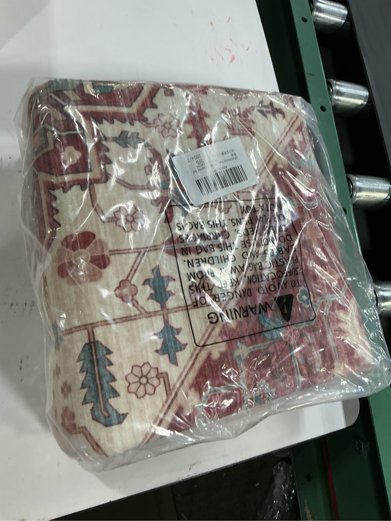 Condition photo showing New/Like New for LUMI Washable Area Rug for Living Room, 4x6 Ultra Soft Traditional Rugs Non Slip with Rubber Backing, Low Profile, High Traffic, Stain Resistant Carpets, Ideal for Bedroom, Dining Room, Indoor 4' x 6' Belle Ethereal