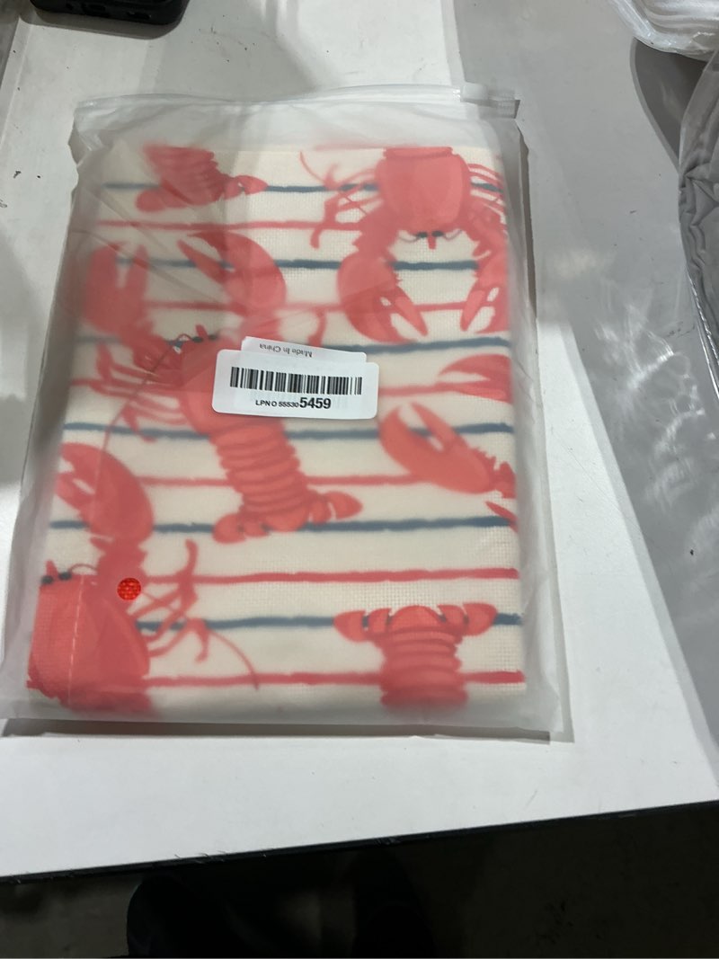 Condition photo showing Good Condition for crawfish boil table runner retro lobster style print seafood boil themed birthday party kitchen dining home decoration 13x36 inch 13x36 inch crawfish-3
