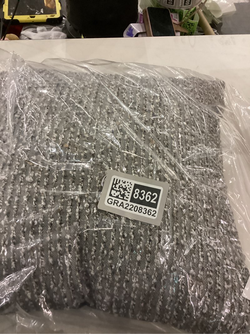 Riverbrook Home Zippered Pillow Cover with Removable Soft Angel Hair Filler, Botelli Lake - Blue, 20