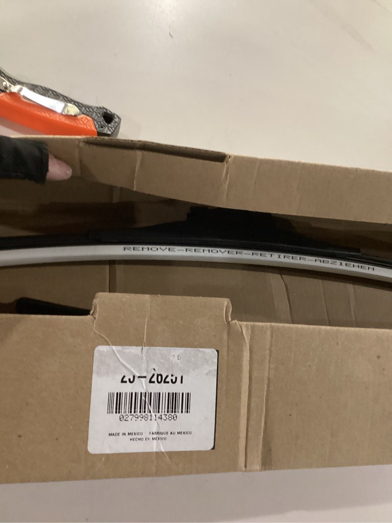 Condition photo showing New/Like New for TRICO Diamond 26" + 25" Premium Automotive Replacement Windshield Wiper Blades (Set of 2), Passenger and Driver Side All-Weather Beam Wiper Blades for Select Vehicle Models 26" + 25" Pair Pack