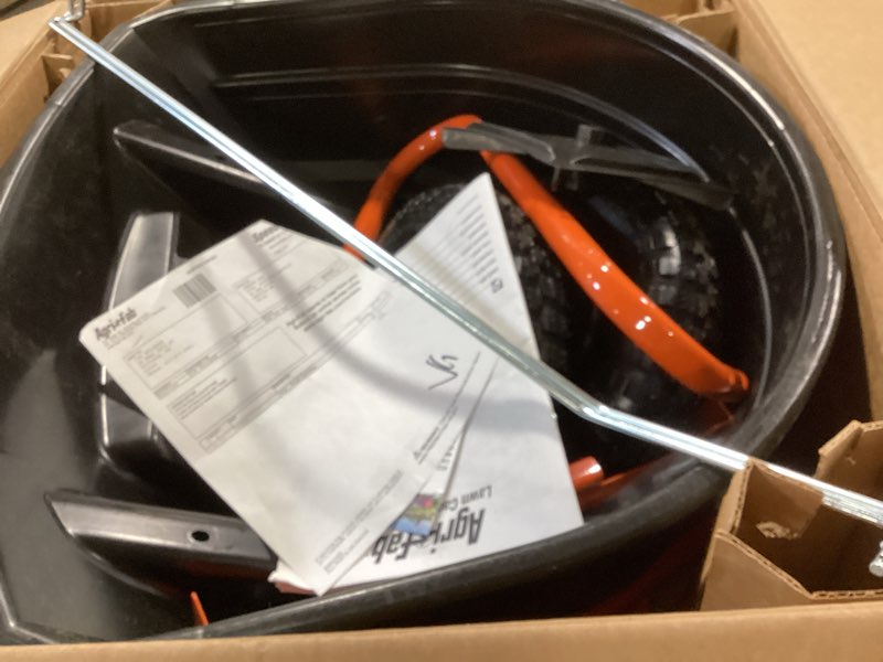 Condition photo showing Good Condition for agri-fab 45-0614 130 lb. push lawn & garden broadcast spreader for seed,fertilizer,salt,ice melt; walk behind with easy to use flow control lever 130 lb. direct rod control push spreader