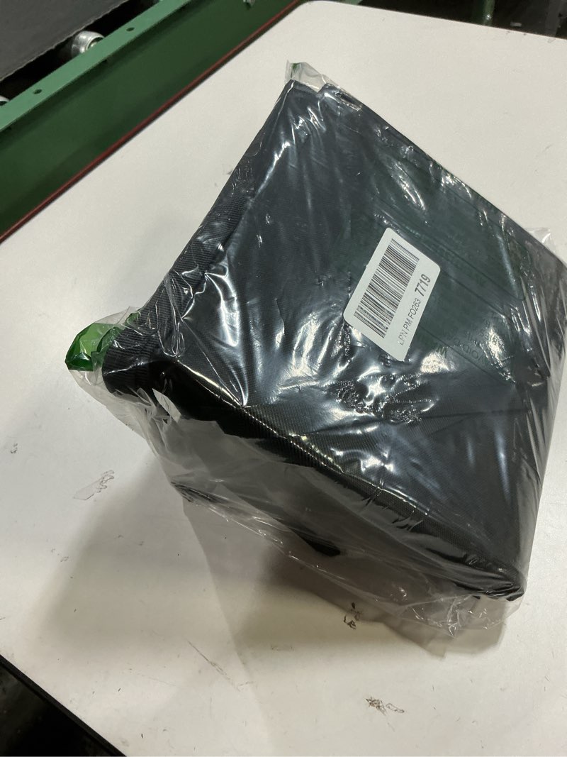 Condition photo showing Good Condition for Soft Dog Crate Divider Panel for 42" Crate, Durable Thick Dog Kennel Divider with Ties, Black, 27" H x 28.5“W For 42"Crate Black