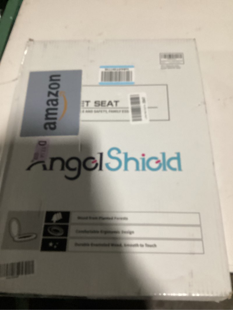 Condition photo showing New/Like New for angel shield wood toilet seat elongated with soft close,easy clean,quick-release hinges(elongated,wood) elongated-18.5" wood