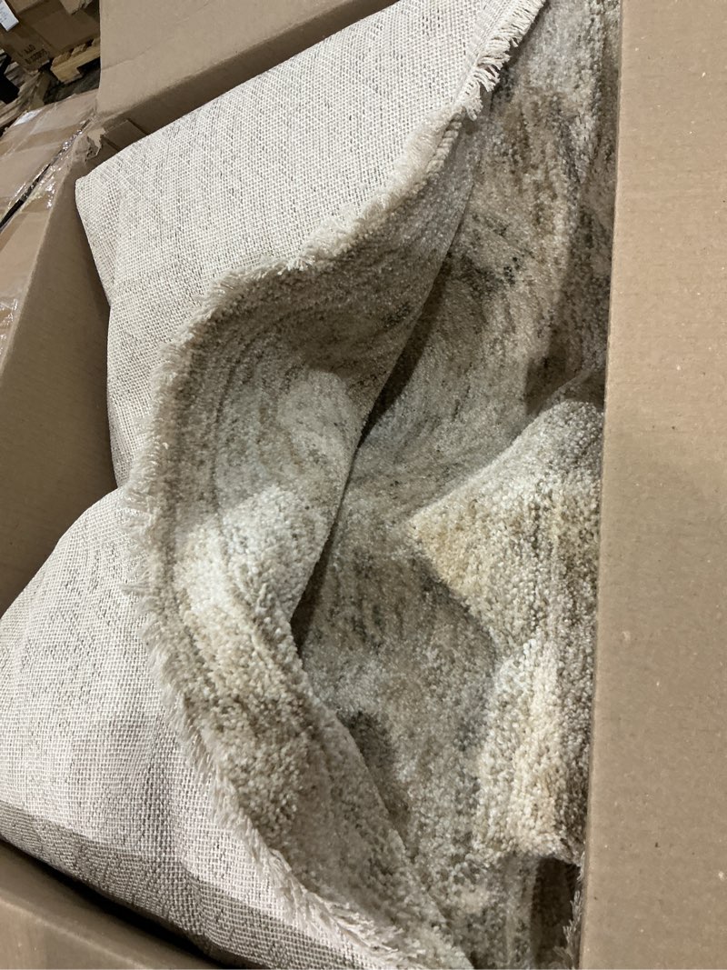 Condition photo showing Good Condition for loloi magnolia home by joanna gaines junie collection jue-02 oatmeal/smoke 9'-6" x 13', .38" pile height, area rug oatmeal / smoke 9'6" x 13' (rectangular)