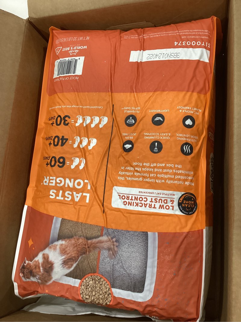 Condition photo showing New/Like New for WORLD'S BEST CAT LITTER Low Tracking & Dust Control Multiple Cat Unscented 32-Pounds - Natural Ingredients, Quick Clumping, Flushable & Made in USA - Long-Lasting Odor Control & Easy Scooping 32lb