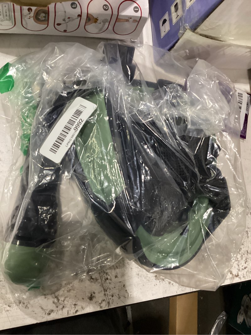 Condition photo showing Good Condition for army green snorkel mask
