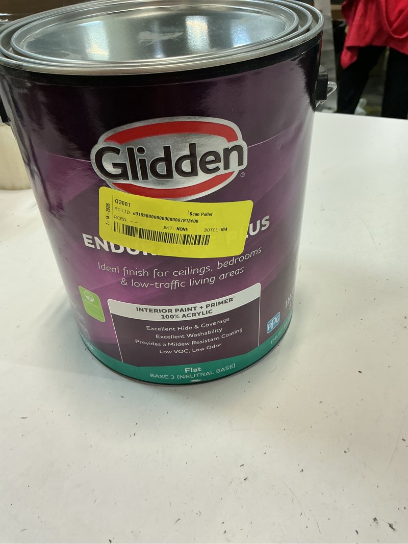 Condition photo showing New/Like New for glidden high endurance plus interior flat accent base paint, 1 gallon