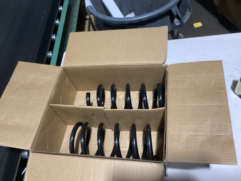 MOOG 81731 Coil Spring Set for Cadillac SRX