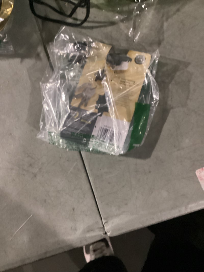 Condition photo showing item condition for Nite Ize Polycarbonate Keyring 360 Magnetic Quick Connector, Magnetic Locking Split Rings for Keys