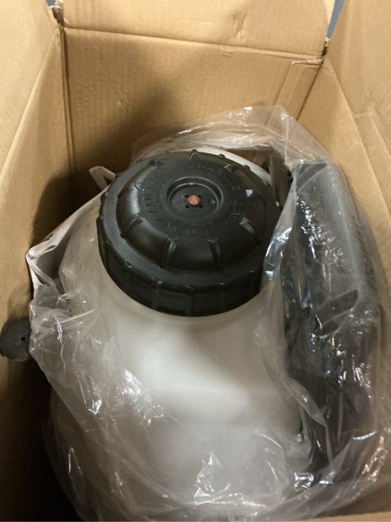 Condition photo showing Good Condition for field king professional 190328 no leak pesticide sprayer pump backpack  white