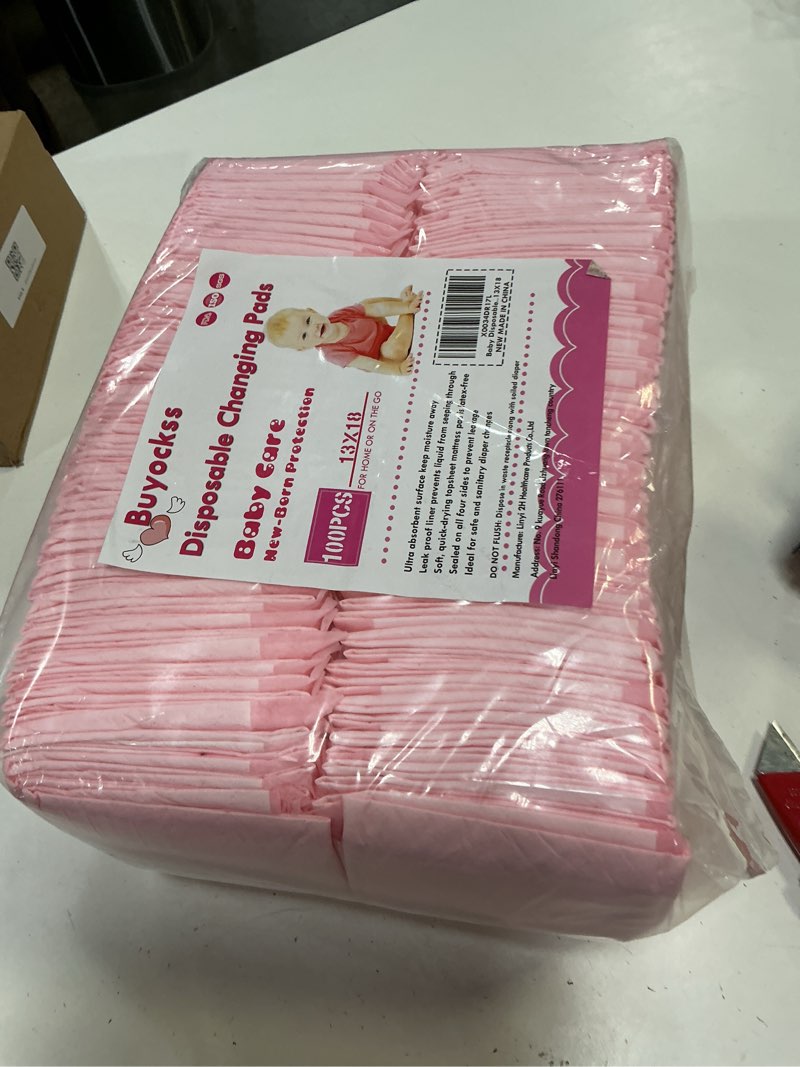 Condition photo showing New/Like New for disposable changing pad liners pack of 100 baby incontinence changing pads diaper underpads ultra soft super absorbent waterproof mat 13 x18 in 13x18 inch (pack of 100) 100.0