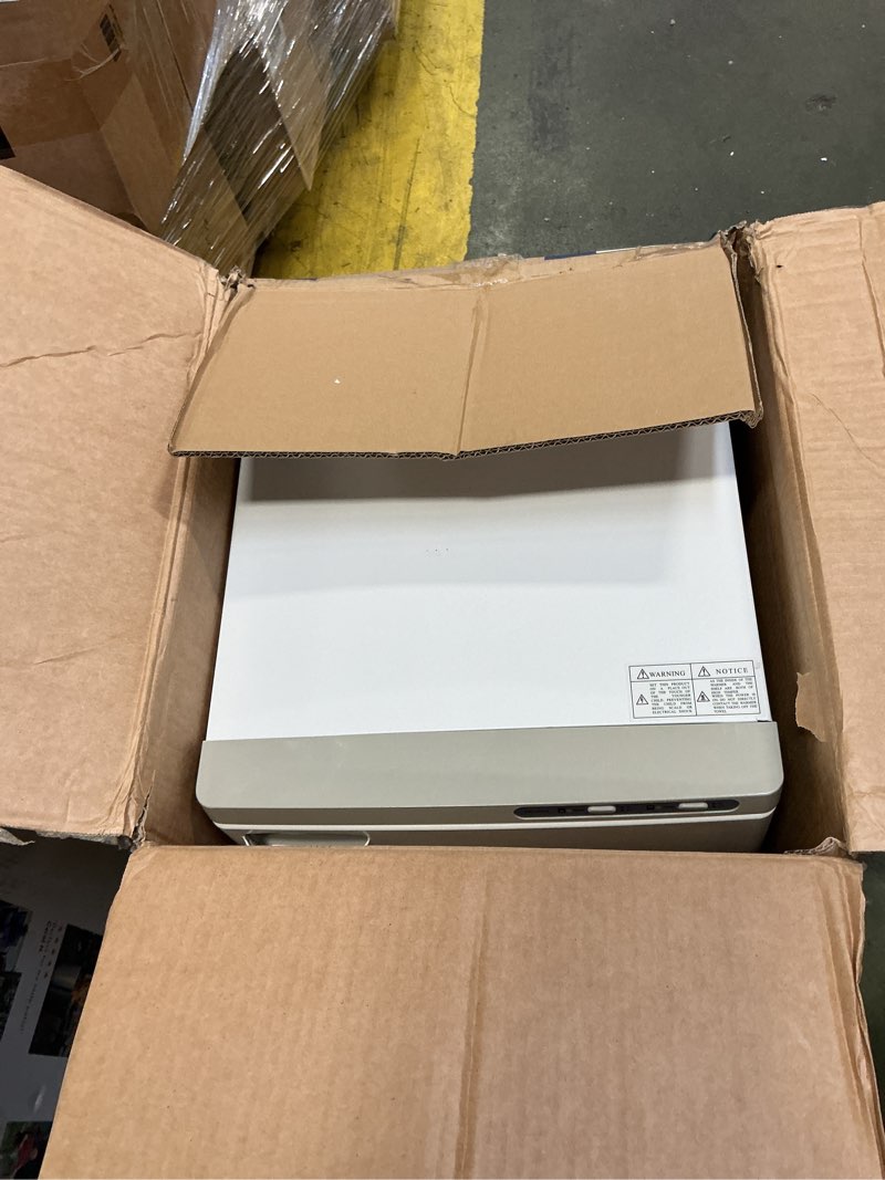 https://lotting-media.assets.bidfta.com/lotting_b58686fe-41cd-4bd6-b4ba-d7bbfd9fbabb