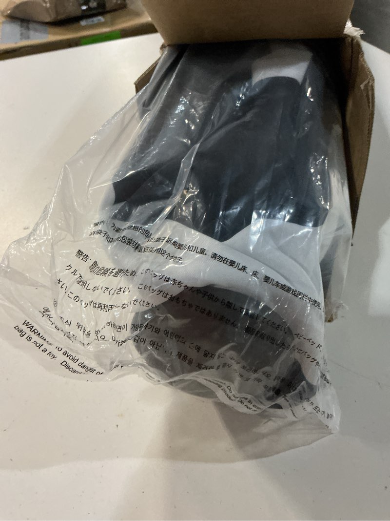 Condition photo showing New/Like New for jearey 6.5x10 ft rectangular patio umbrellas rectangle outdoor umbrella with push button tilt and crank, market table umbrella 6 sturdy ribs uv protection for poolside garden backyard deck, black-white stripe 6.5x10ft black-white stripe