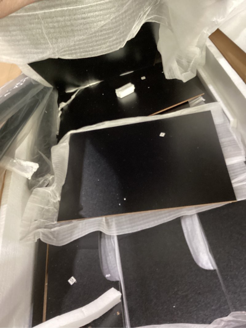 https://lotting-media.assets.bidfta.com/lotting_b58957ec-d84f-4139-bbeb-a6dead3595f3