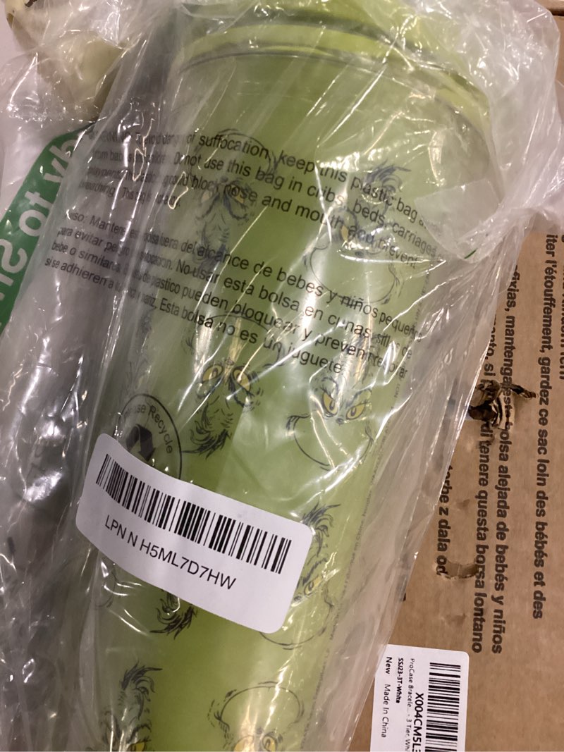Condition photo showing Good Condition for bioworld the grinch character heads all-over print green 24 oz double wall plastic water bottle