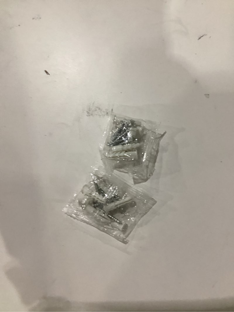 https://lotting-media.assets.bidfta.com/lotting_b594ce95-86fc-4dc3-bc82-7cf34a30eb3b