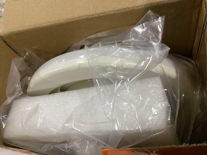 Condition photo showing Good Condition for Heating Fan Light 3 in 1 Space Heater,720W Portable Electric PTC Ceramic Heaters,E26 LED Light with 2500lm,3 Modes,300°Oscillation,4H Timer,Remote Control, Overheat Protection, Stepless Color 720w(Small )