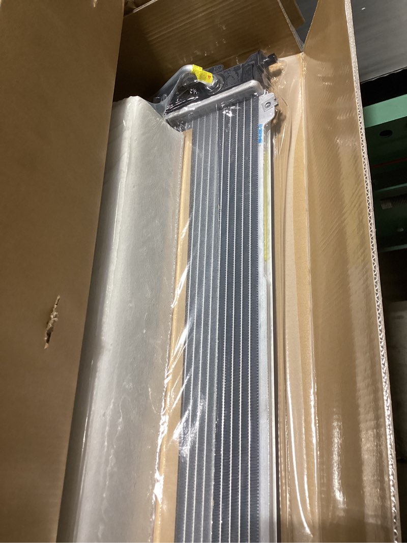 Condition photo showing New/Like New for 13191 radiator for hyundai azera 12-17; sonata 11-14; kia cadenza 14-16; optima 11-15; sorento 2012 oem# 675012;13391;13292 | direct oem fit replacement cooling radiator, with eoc & w/o toc