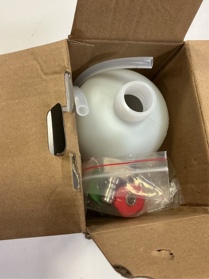 Condition photo showing New/Like New for tool daily foam cannon with 1/4 inch quick connector, 1 liter, 5 pressure washer nozzle tips