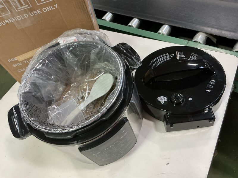 Condition photo showing Good Condition for Simple Deluxe Electric Pressure Cooker, Non-Stick 12-in-1 & 6QT Stainless Steel Multi Cooker for Slo
