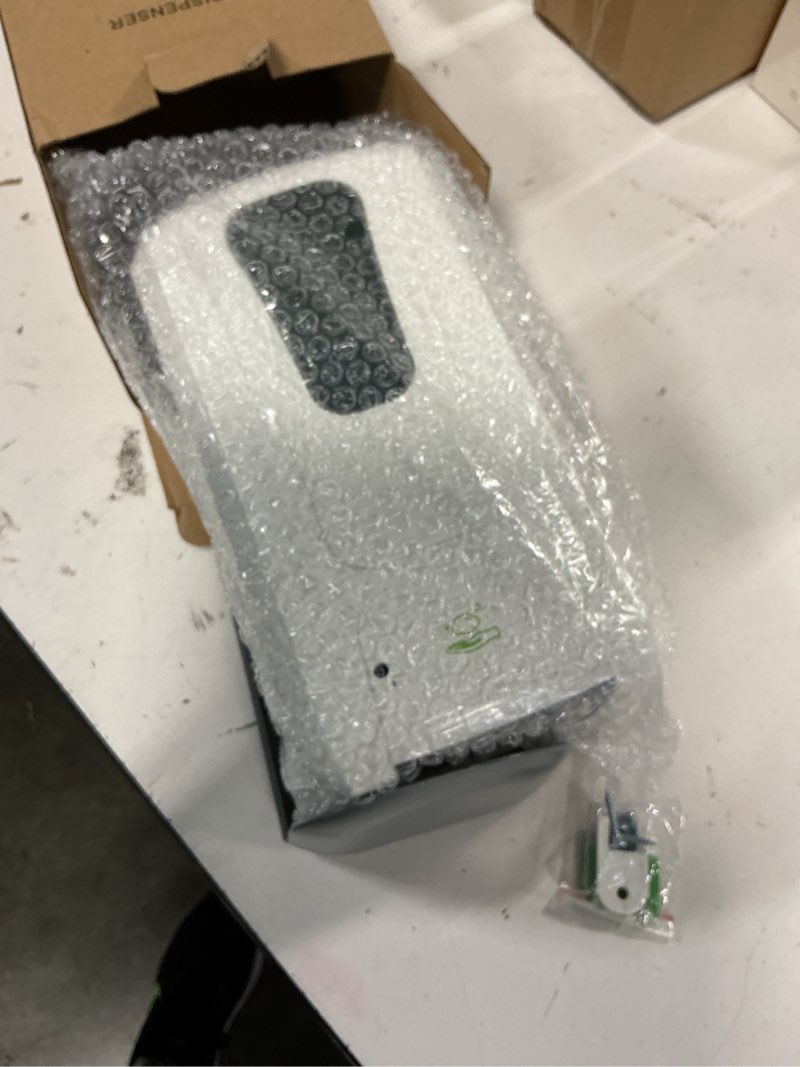Condition photo showing New/Like New for soap dispenser 1200ml