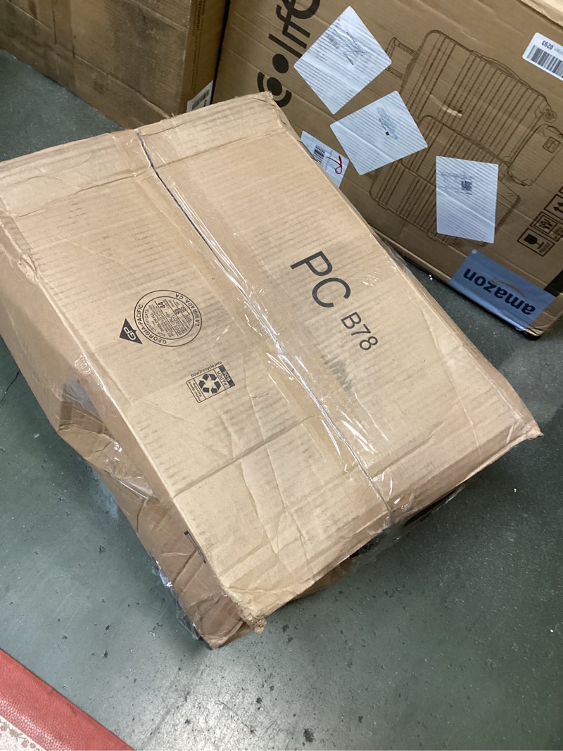 https://lotting-media.assets.bidfta.com/lotting_b5cb94ef-8f2b-4aa9-834f-0d5b09f9ede3
