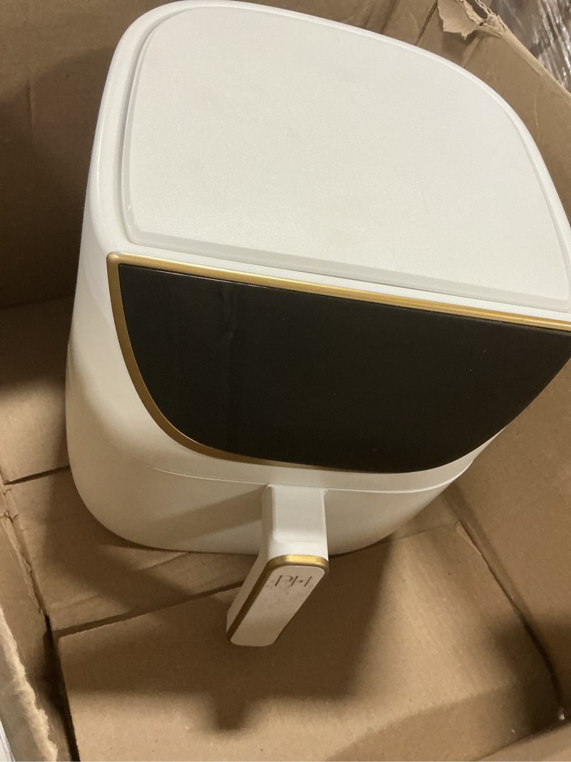 Condition photo showing Good Condition for Paris Hilton Air Fryer, Large 6-Quart Capacity, Nonstick Made without PFAS, Touchscreen Display, 8-in-1 (Air Fry, Roast, Broil, Bake, Reheat, Keep Warm, Pizza, Dehydrate), Dishwasher Safe, White
