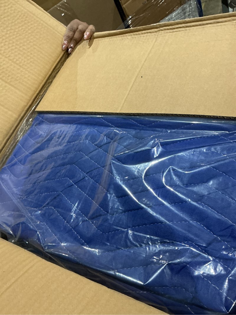 Condition photo showing New/Like New for Uboxes Pro Economy Moving Blankets (4 Pack) 35lbs/doz 2.92lb/ea 72"x80" Blue