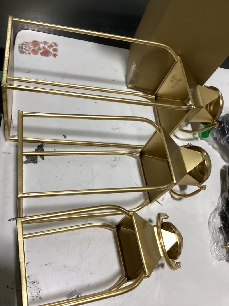 Decorative metal Lan Id set of 3 20” 15.7”12”)