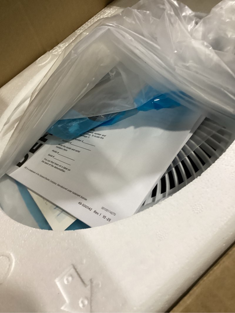 Condition photo showing Good Condition for ge 25 pt. for damp rooms up to 2500 sq. ft. residential dehumidifier with bucket in. white, energy star