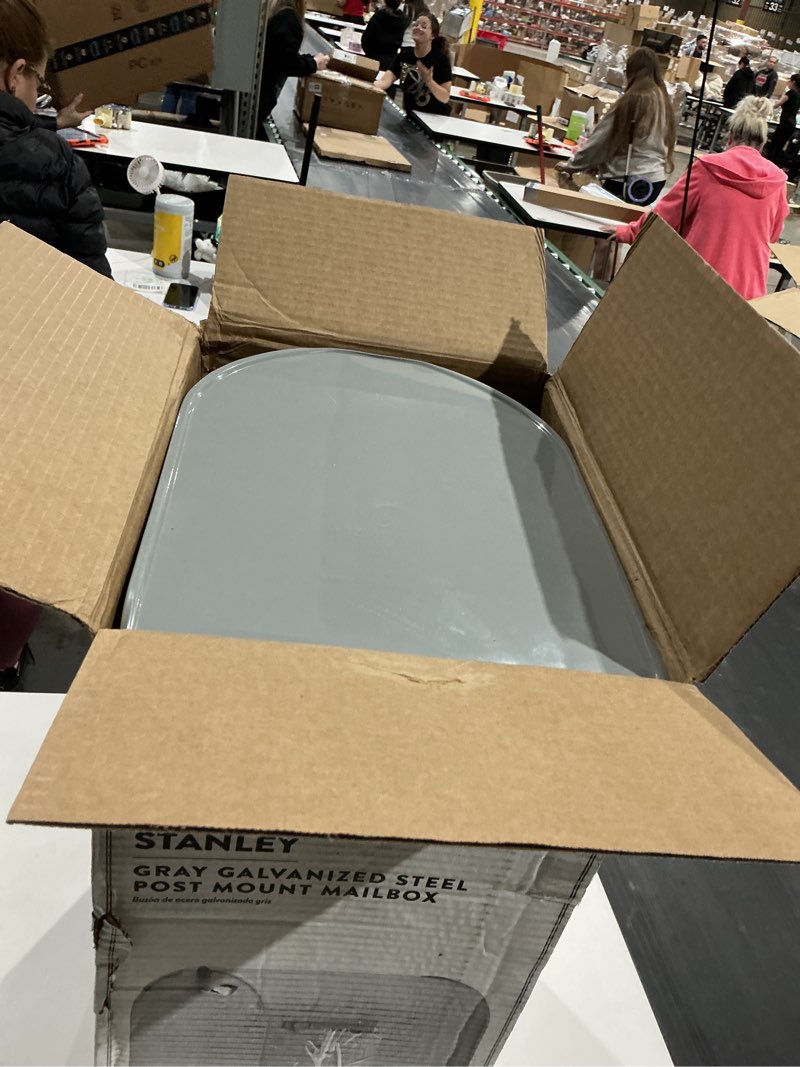 Condition photo showing Good Condition for gibraltar st2000am stanley post-mount mailbox, xl, gray steel - quantity 1
