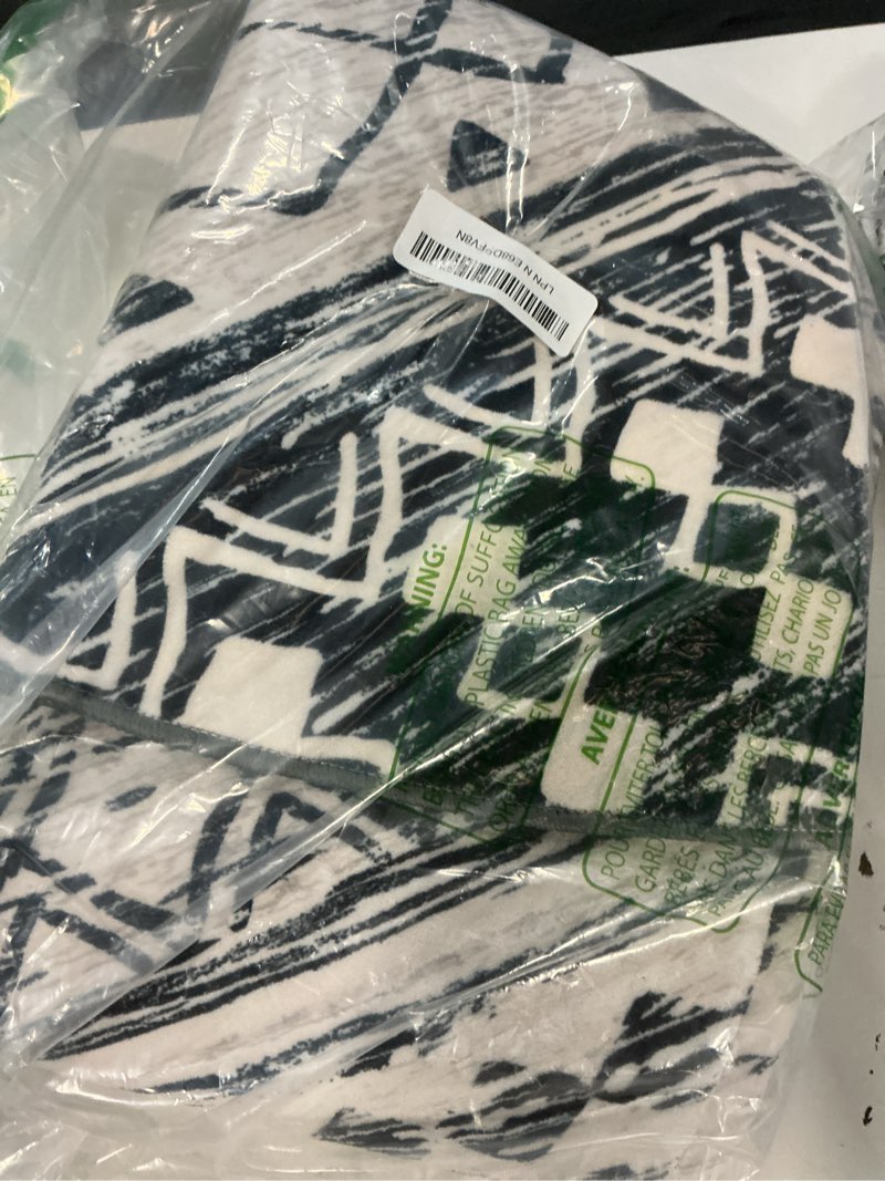 Condition photo showing New/Like New for kuta washable rugs round 5ft black navy blue boho area rug for living room, moroccan non-slip soft geometric circle carpet for bedroom low-pile nursery dorm décor throw 5' (round) beige/black navy blue