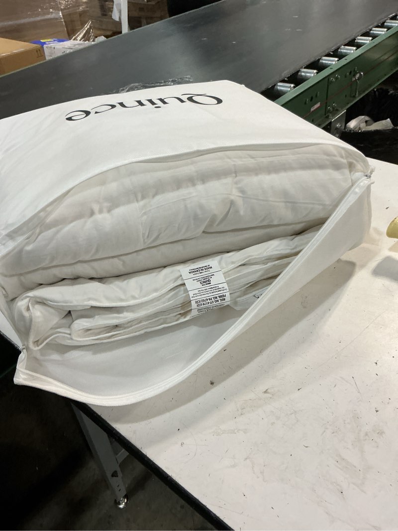 Condition photo showing Good Condition for quince premium down comforter full/queen all season