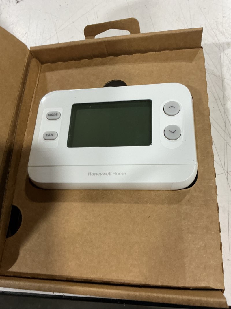 Condition photo showing Good Condition for honeywell th1110u4000 24v focuspro n100 single stage non programmable hardwire or battery powered digital thermostat with backlight 1h/1c 32-90f