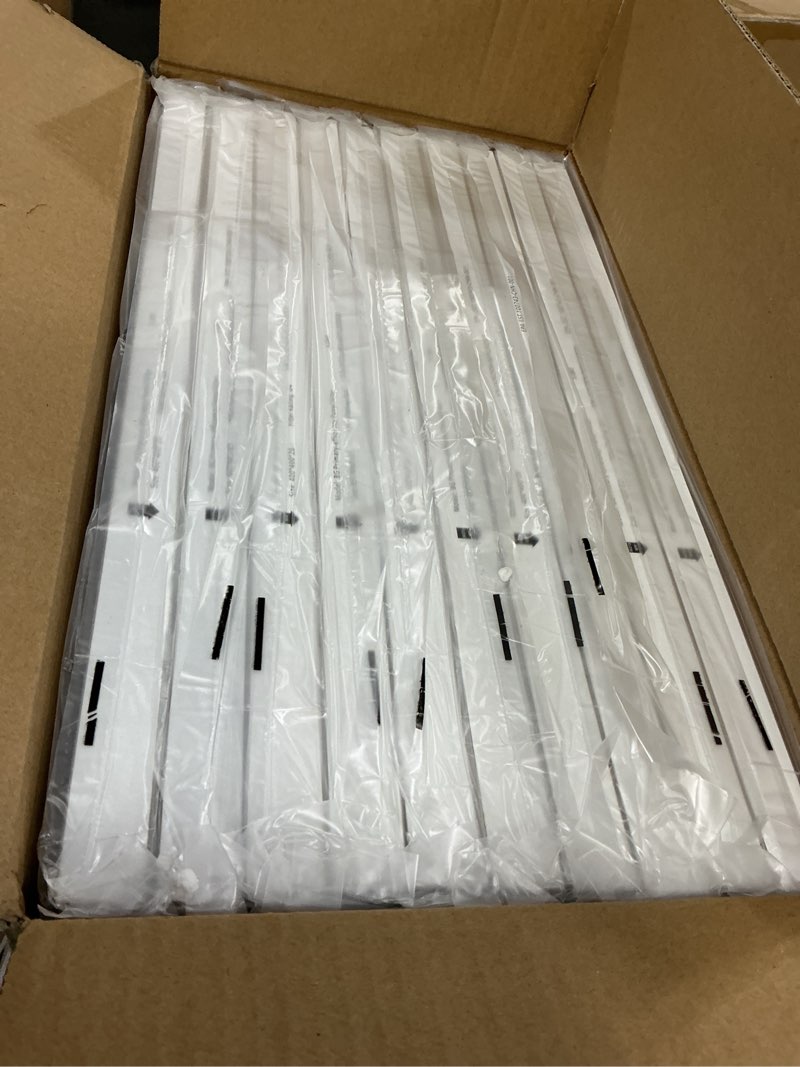 Condition photo showing Good Condition for Wall Baseboard Molding Trim,8-Pack of 48 x 2.76 Inch,Peel and Stick High Impact Finish Molding Panel Skirting Board for Home Decor,32 Feet (White 3) JF116-8P