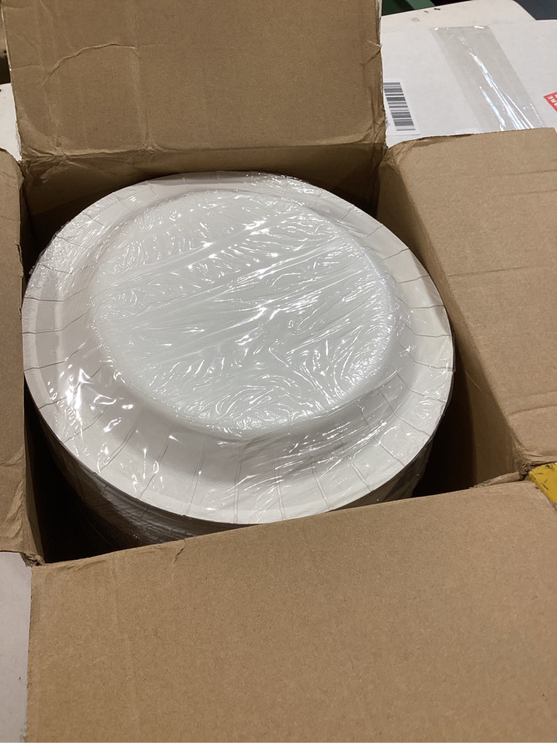 Condition photo showing New/Like New for charmount paper plates bulk 8.5 inch, 150pcs disposable plates, blue paper plates for parties and daily use, soak proof, cut proof, flower printed 8.5 inch 150pc
