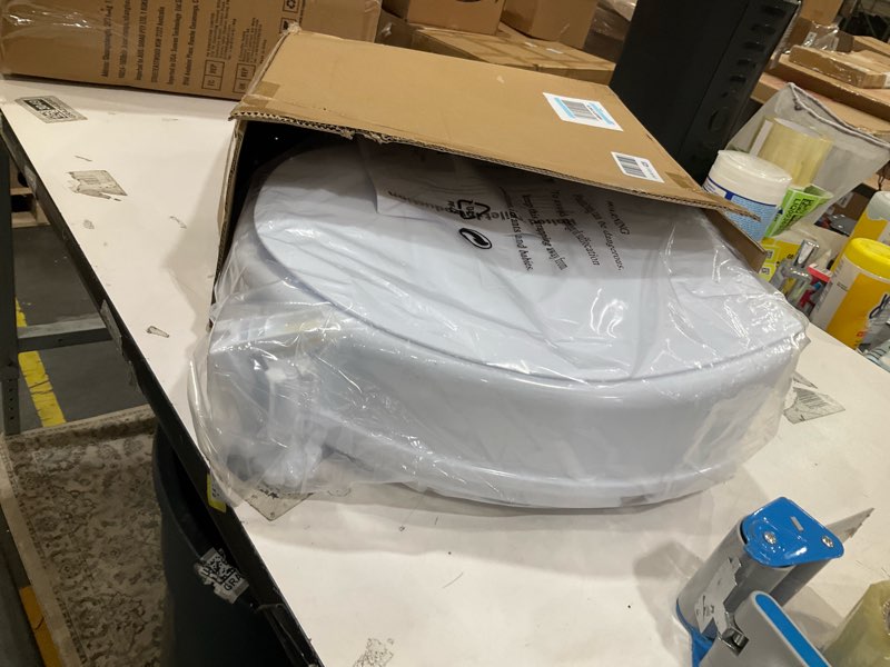 Toliet seat