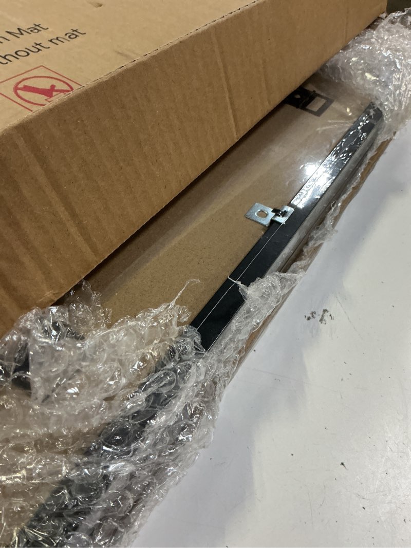 Condition photo showing Good Condition for elsker&home 18x24 poster frame black, display pictures 16x20 with mat or 18x24 photos without mat set of 3, include 3 wall art prints, horizontal and vertical wall mounting black with black mat 18 x 24