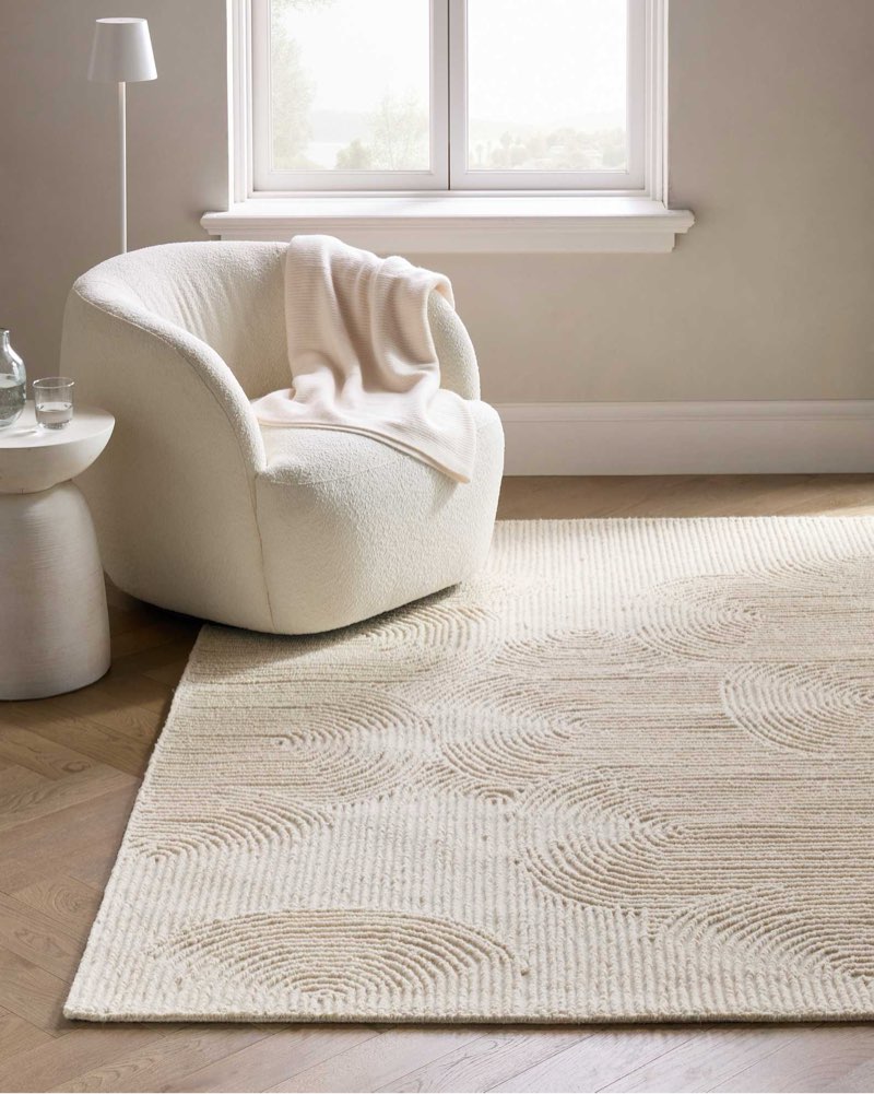 asher tufted wool rug / ivory / 2'6" x 7'