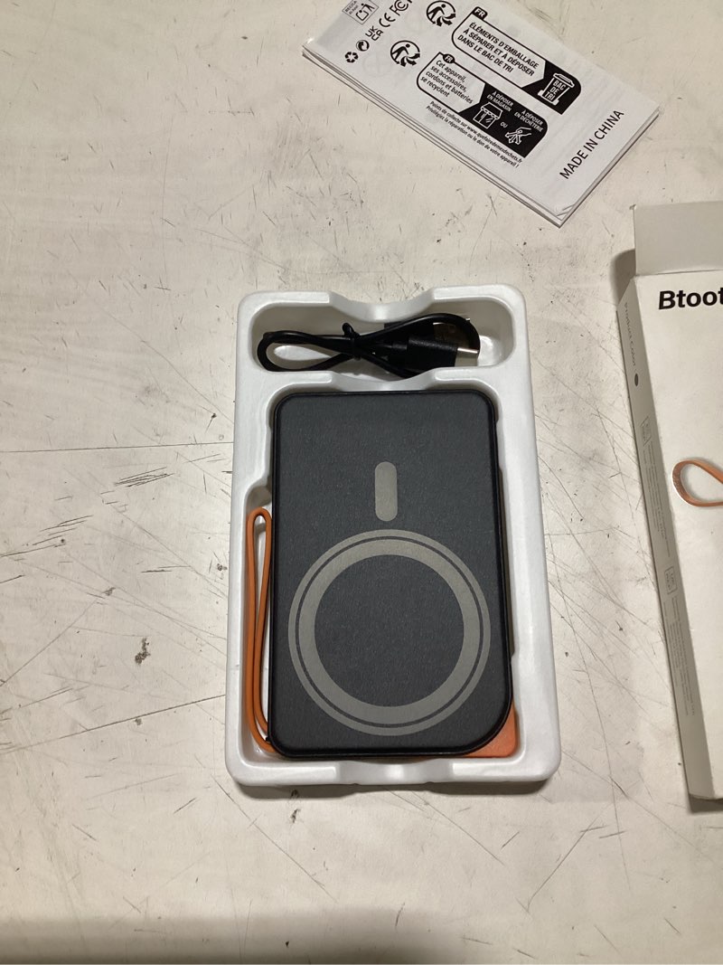 Condition photo showing As Is for magnetic wireless portable charger, 10000mah power bank 22.5w fast charging battery pack compatible with iphone 17/16/15/14/13 pro series, black