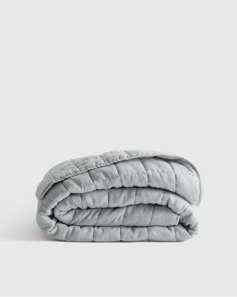 european linen box quilt king/cal king color mist