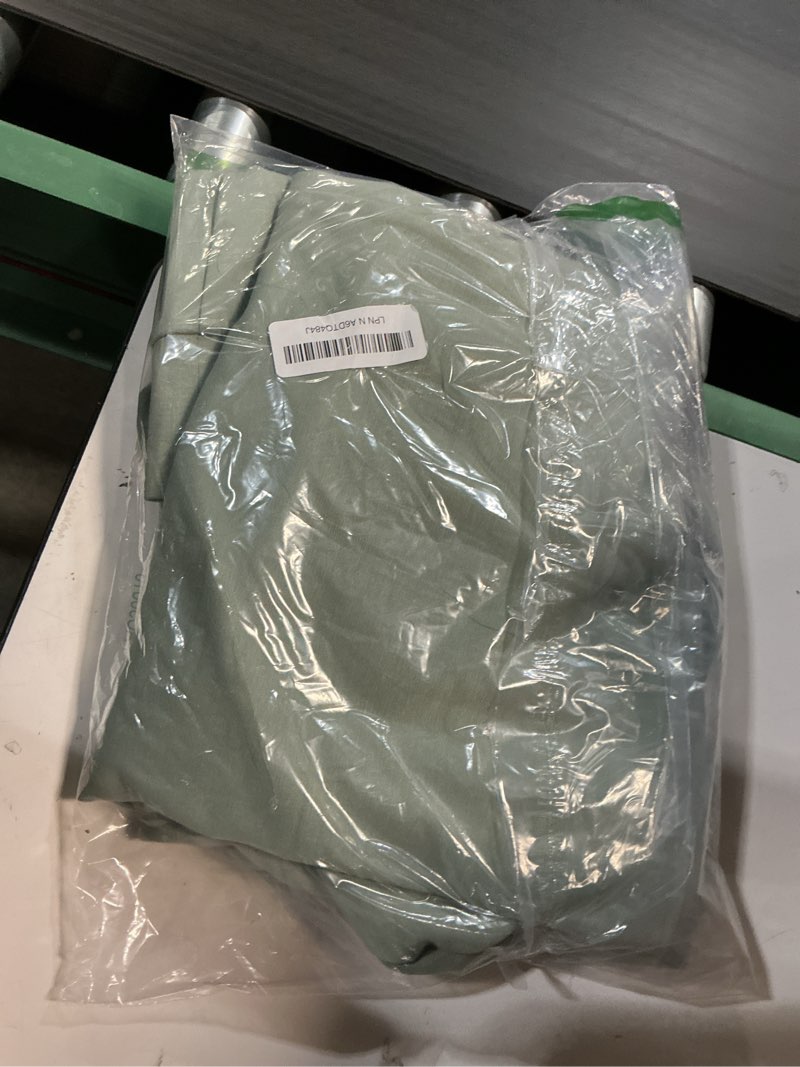 Condition photo showing Good Condition for prettygarden women's 2 piece outfits casual lapel half zip sweatshirts and wide leg pants tracksuit sets medium grey green