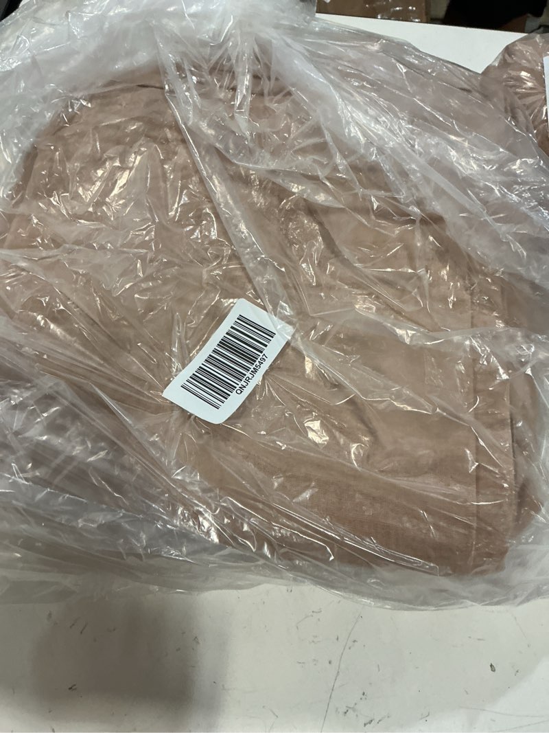 Condition photo showing Good Condition for european linen double flange deluxe bedding bundle, king, desert sunset