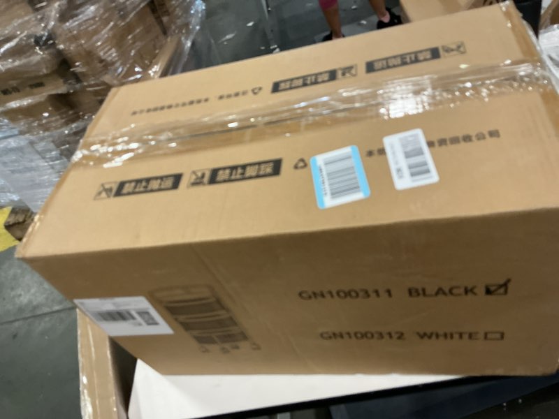 https://lotting-media.assets.bidfta.com/lotting_b67723f1-e6ab-448e-a671-3040777612be