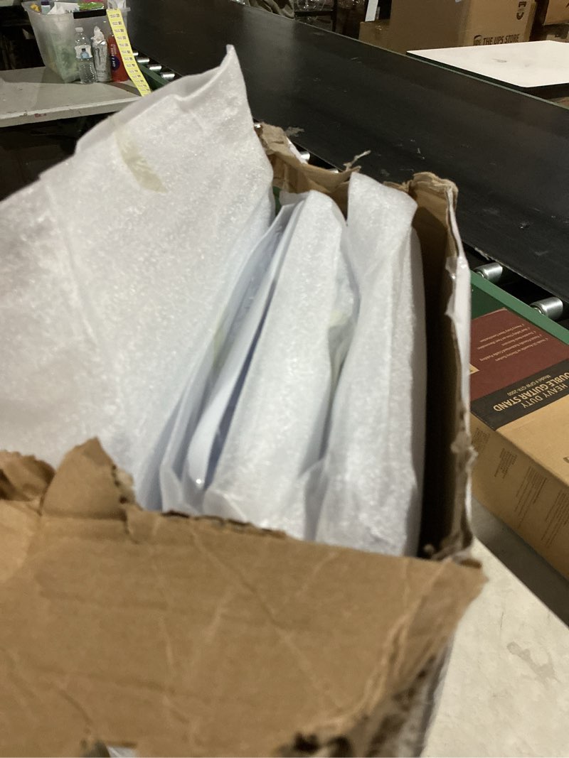 Condition photo showing Good Condition for Leisure LED RV LED Ceiling Light 21" x 8" Fixture 2000 Lumen with Touch Dimmer Switch Interior Lighting for Car/RV/Trailer/Camper/Boat DC 12V Natural White 4000-4500K (4 Pack)