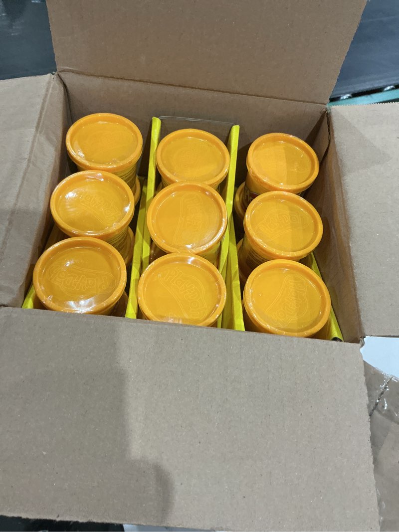 Condition photo showing Good Condition for playdoh (orange)